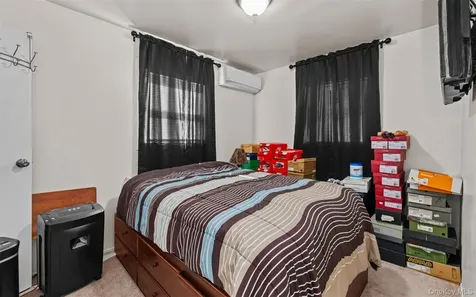 1796 Wells Drive Bay Shore NY 11706