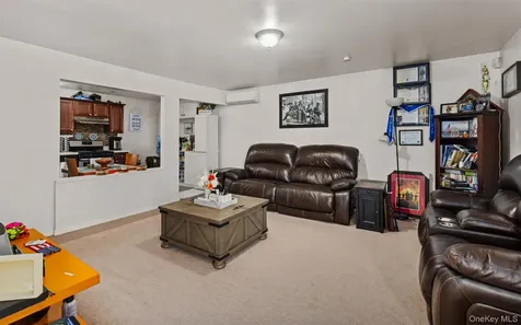 1796 Wells Drive Bay Shore NY 11706