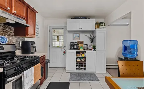 1796 Wells Drive Bay Shore NY 11706