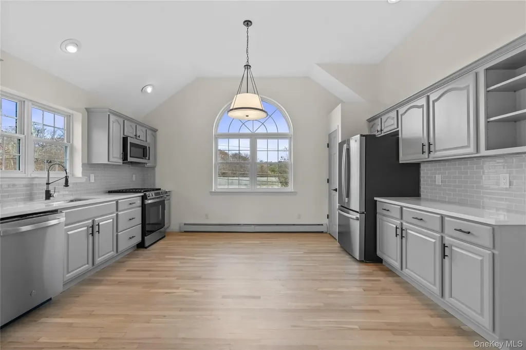 11 Meadow Drive Carmel NY 10512