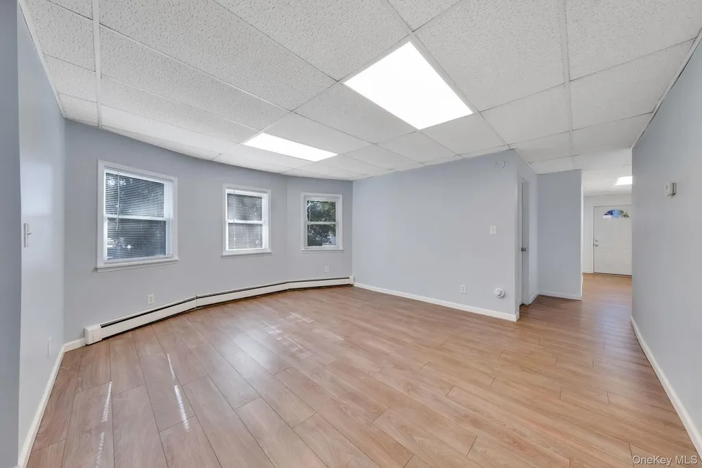 39 Chapman Place Bay Shore NY 11706