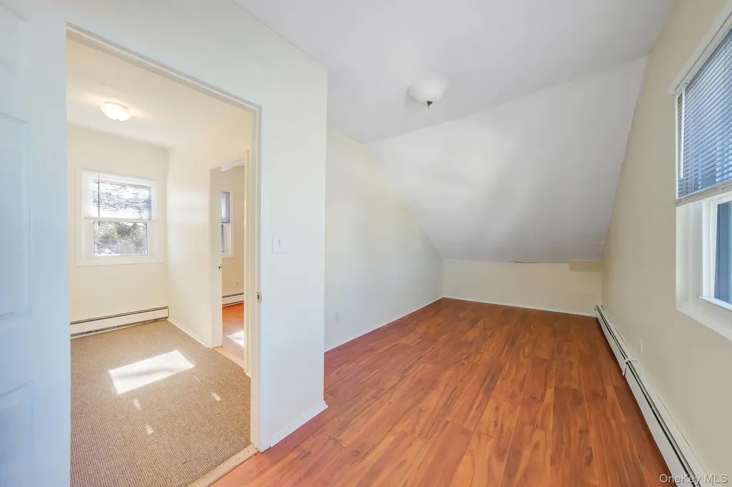 39 Chapman Place Bay Shore NY 11706