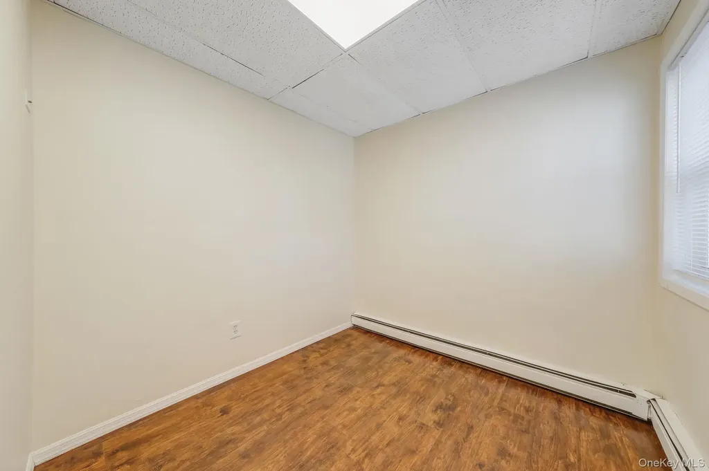 39 Chapman Place Bay Shore NY 11706