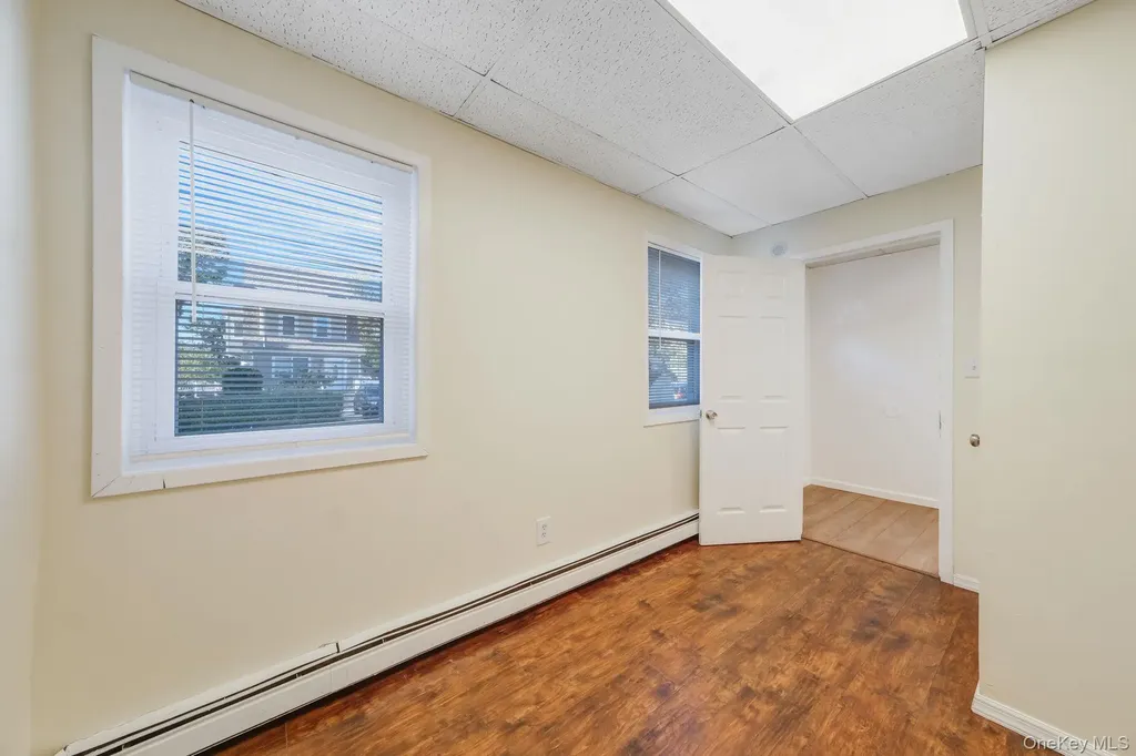 39 Chapman Place Bay Shore NY 11706