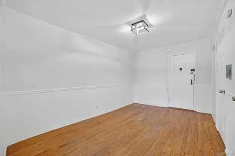 19 Old Mamaroneck Road White Plains NY 10605