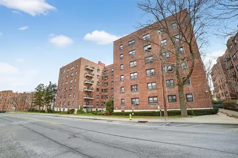 19 Old Mamaroneck Road White Plains NY 10605
