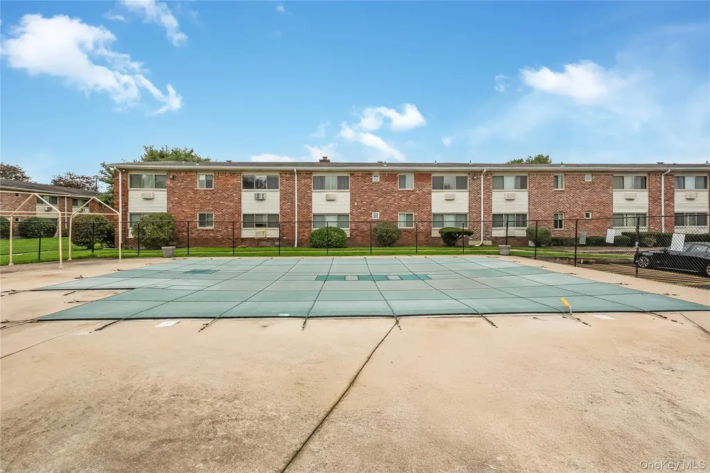 2449 Union Boulevard Islip NY 11751
