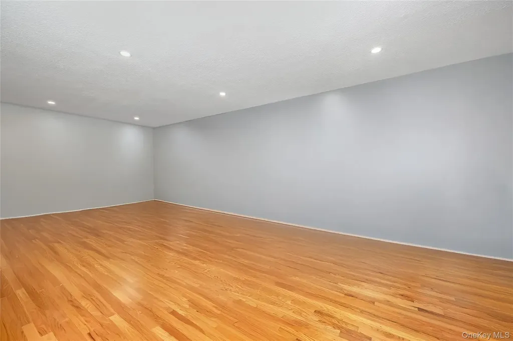2449 Union Boulevard Islip NY 11751