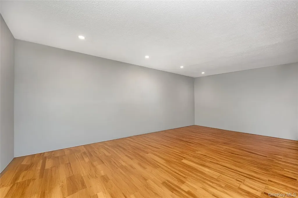 2449 Union Boulevard Islip NY 11751