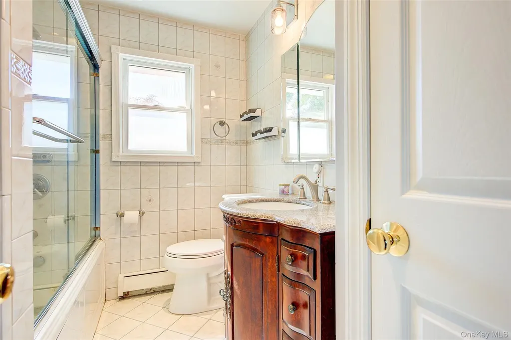 35 Jackson Avenue Bethpage NY 11714