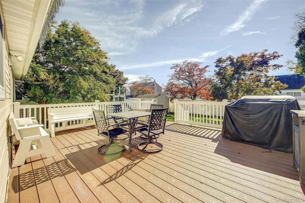 35 Jackson Avenue Bethpage NY 11714
