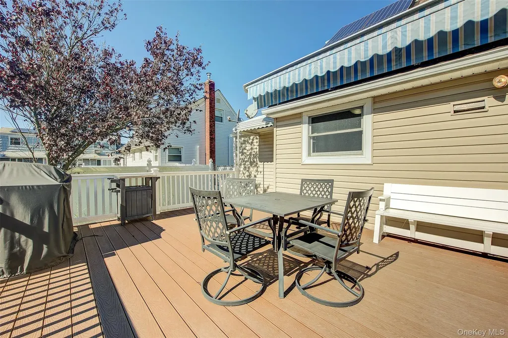35 Jackson Avenue Bethpage NY 11714