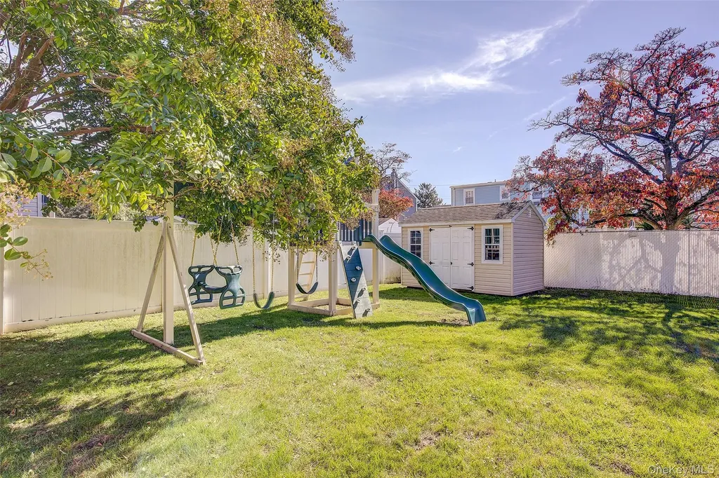 35 Jackson Avenue Bethpage NY 11714