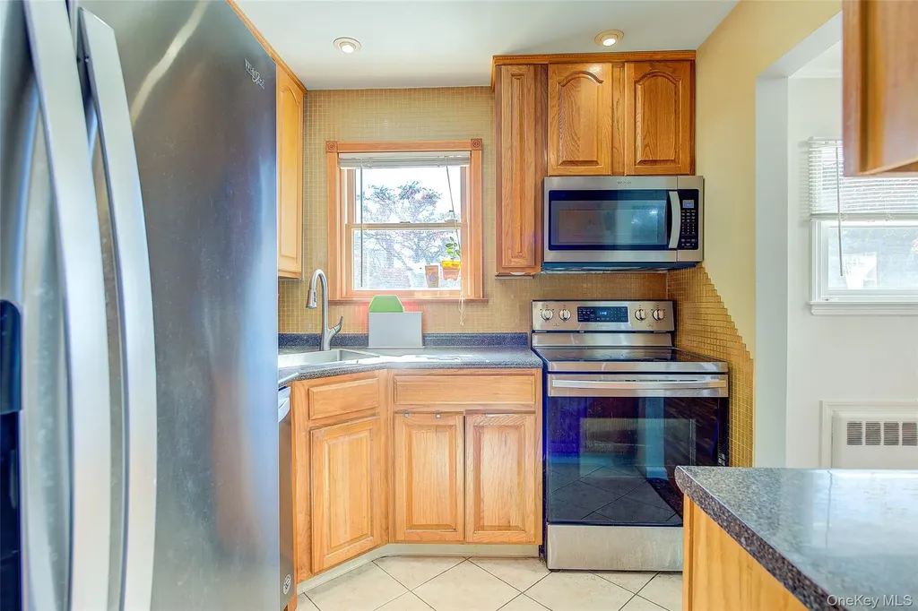 35 Jackson Avenue Bethpage NY 11714
