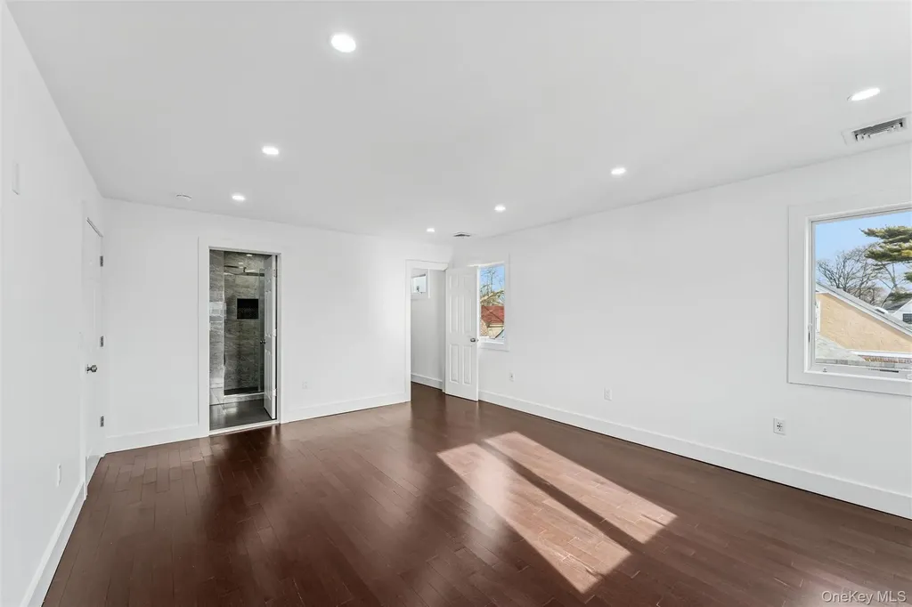 1064 Mora Place Woodmere NY 11598