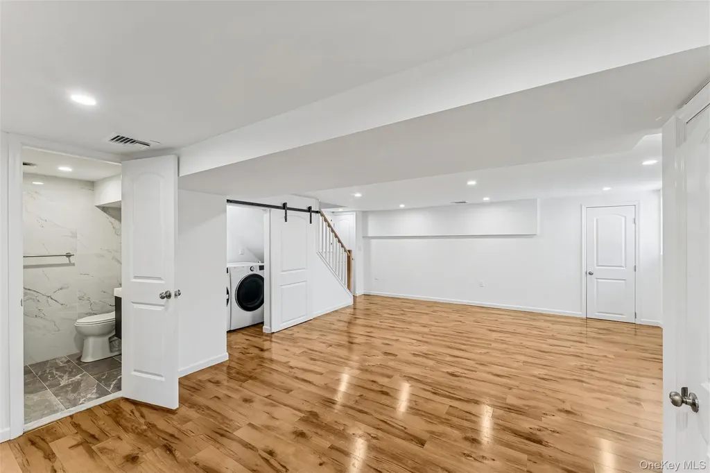 1064 Mora Place Woodmere NY 11598