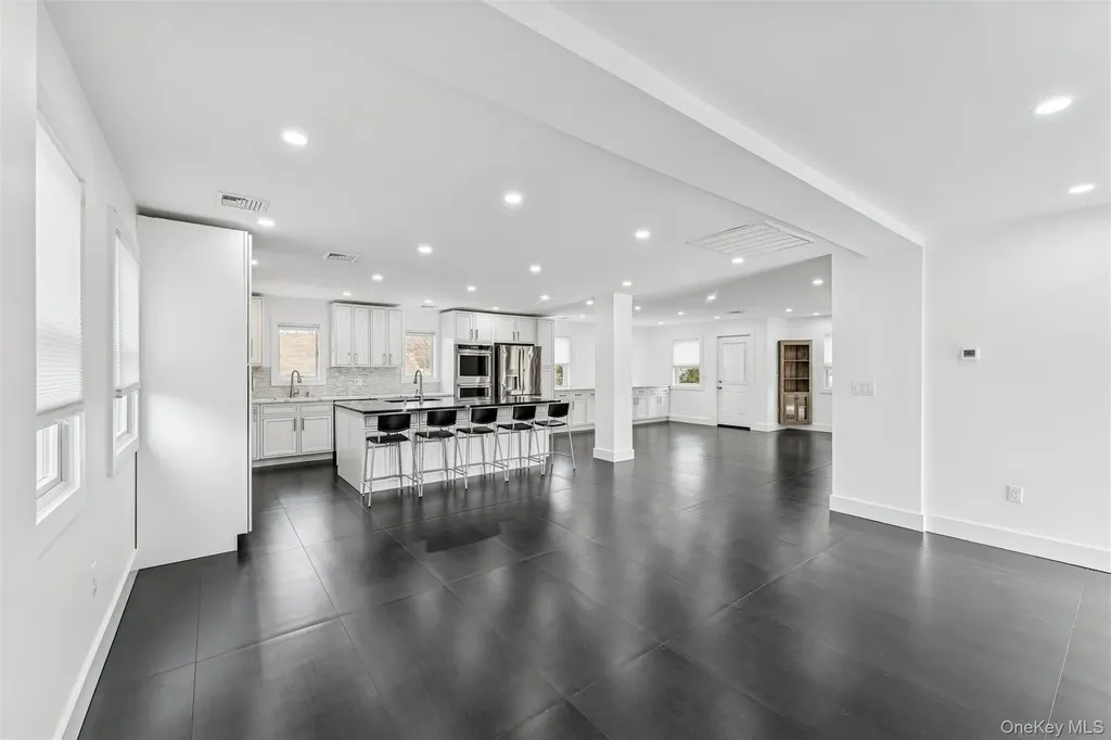1064 Mora Place Woodmere NY 11598
