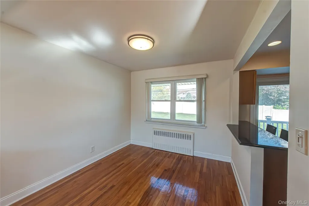 49 Spector Lane Plainview NY 11803