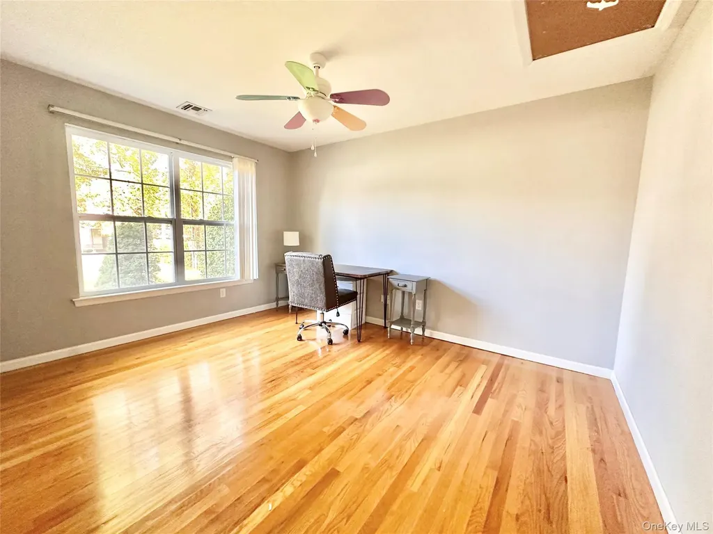 59 Hammond Lane Centereach NY 11720