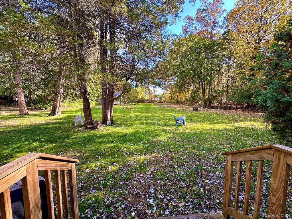 59 Hammond Lane Centereach NY 11720