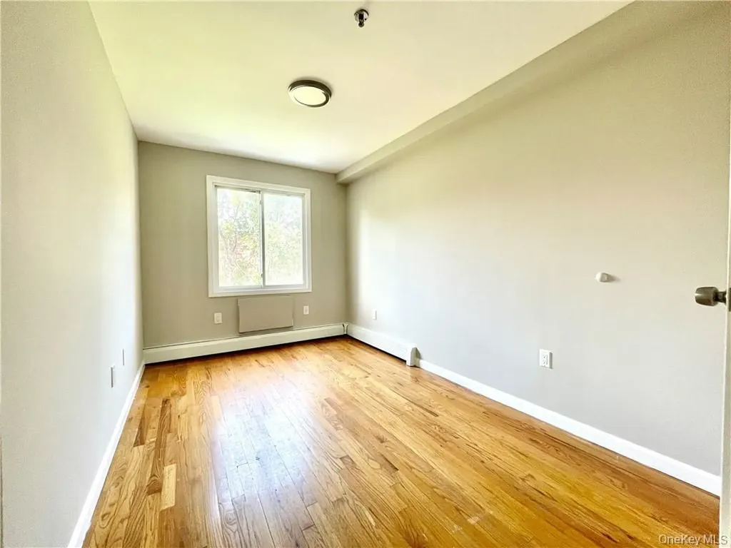 3099 Heath Avenue Bronx NY 10463