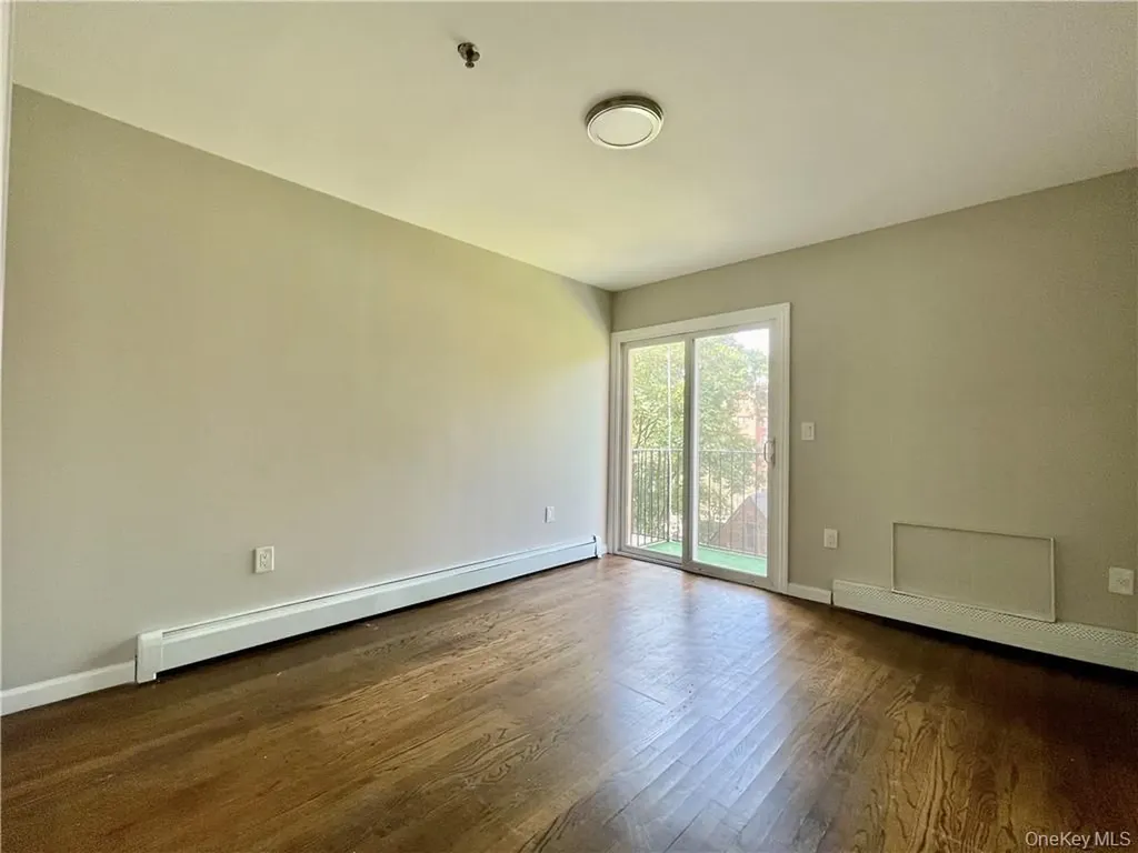 3099 Heath Avenue Bronx NY 10463