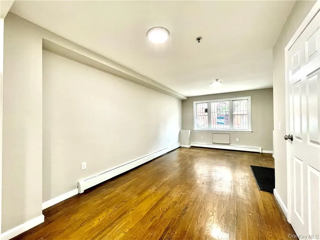 3099 Heath Avenue Bronx NY 10463