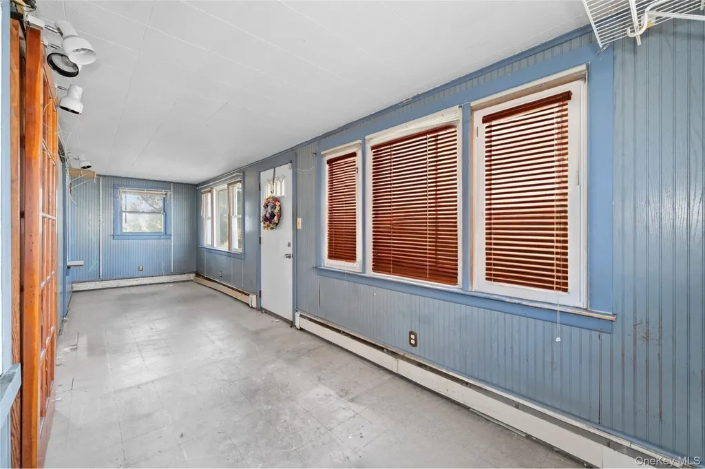 268 Grand Avenue Freeport NY 11520