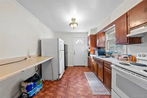 1739 Harrison Avenue Bay Shore NY 11706