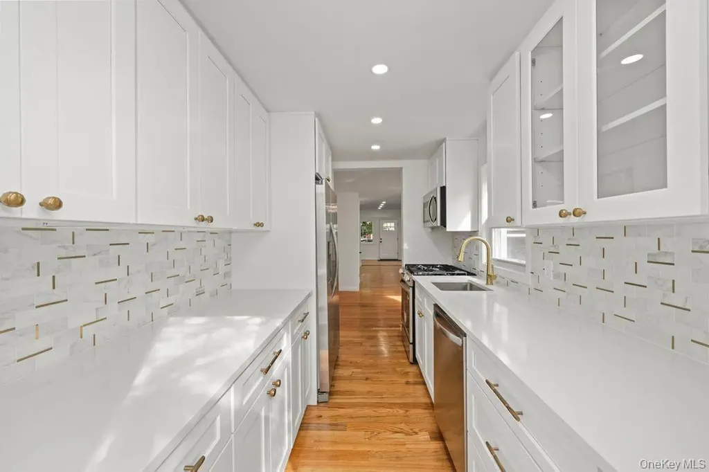 4622 Avenue M Brooklyn NY 11234