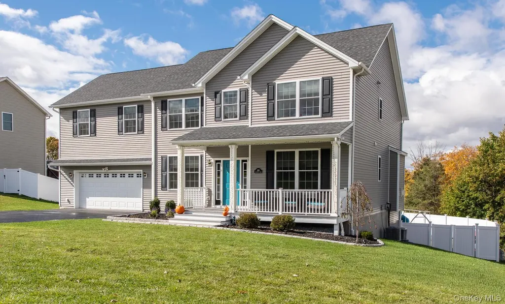 140 Stratford Drive Poughkeepsie NY 12603