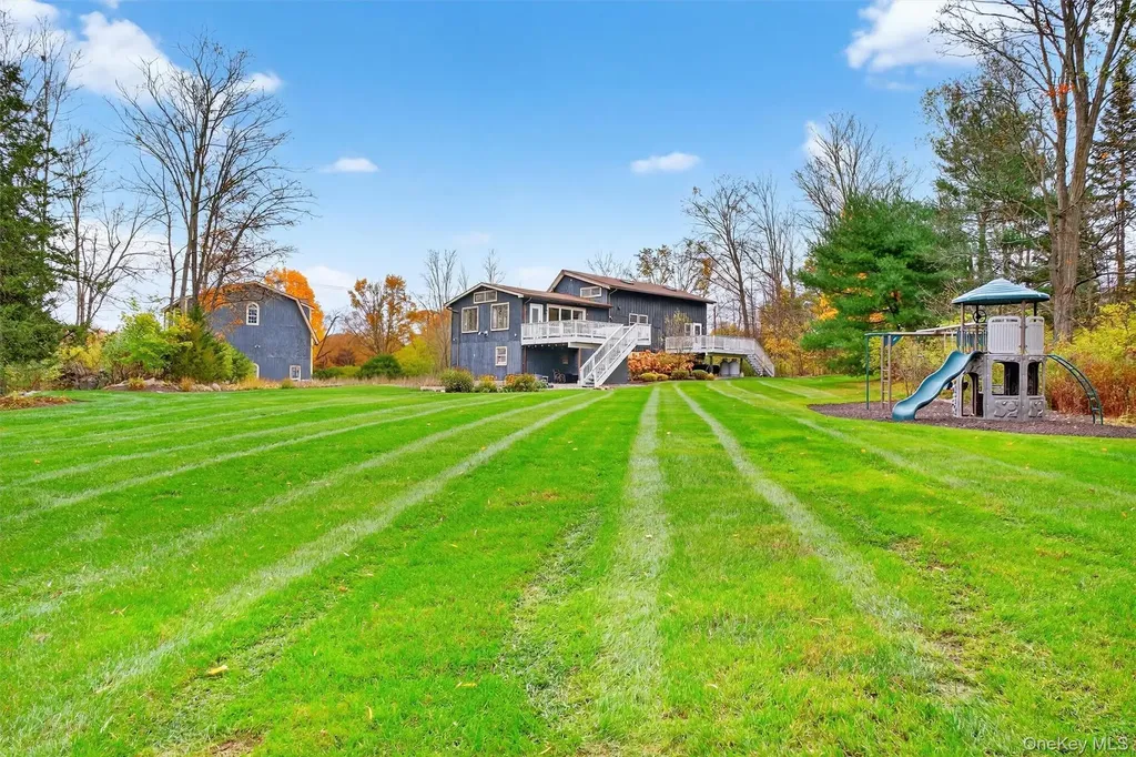 618 Salt Point Turnpike Poughkeepsie NY 12601