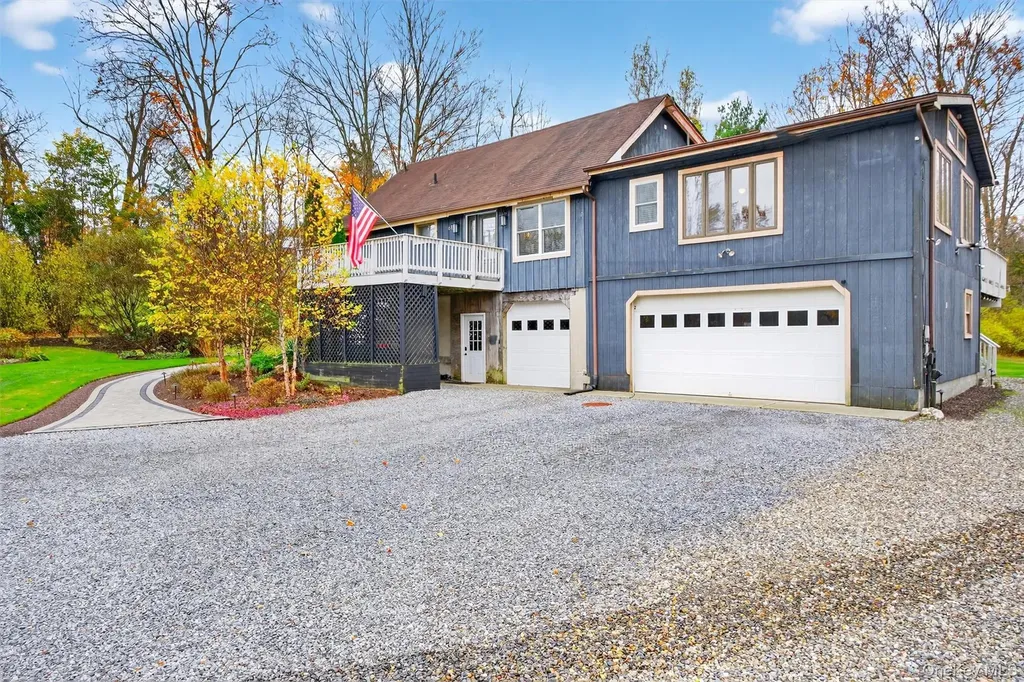 618 Salt Point Turnpike Poughkeepsie NY 12601