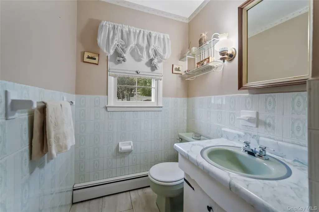 25 Meadowbrook Place Yonkers NY 10703
