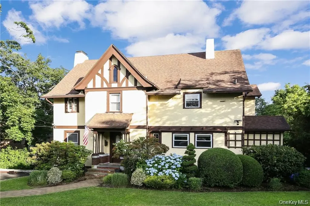 38 Park Avenue White Plains NY 10603