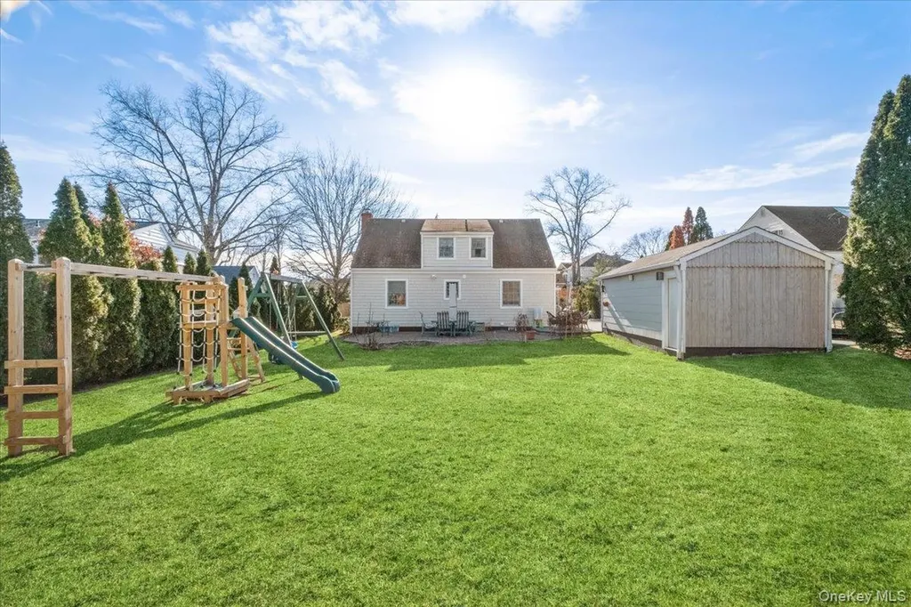 149 Hilburn Road Scarsdale NY 10583