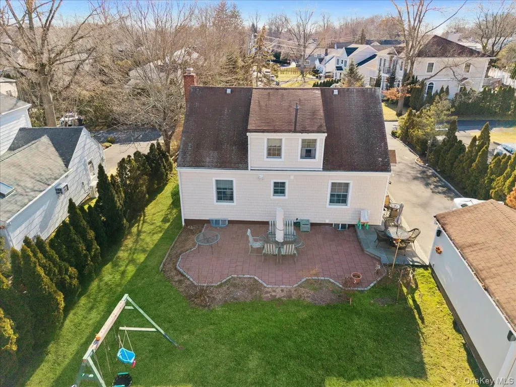 149 Hilburn Road Scarsdale NY 10583