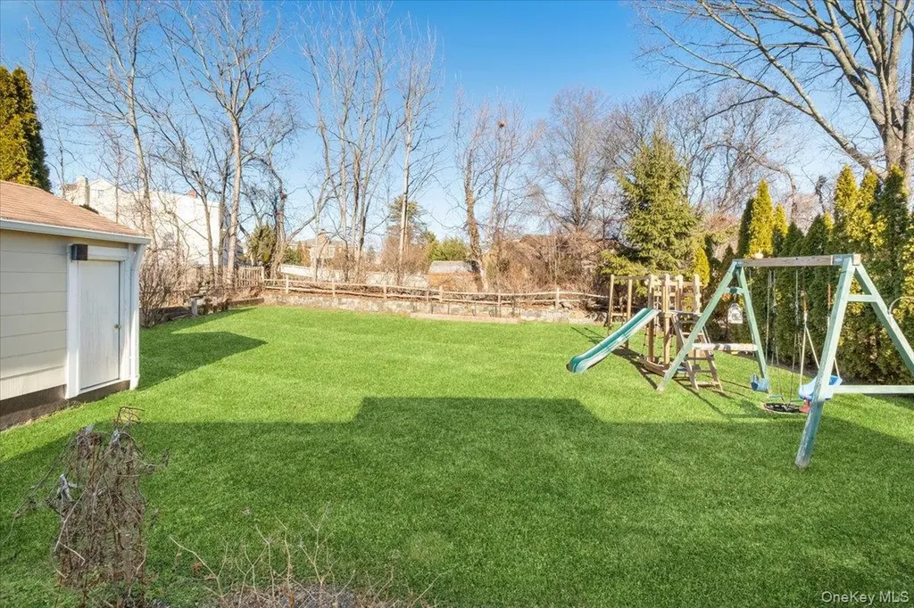 149 Hilburn Road Scarsdale NY 10583