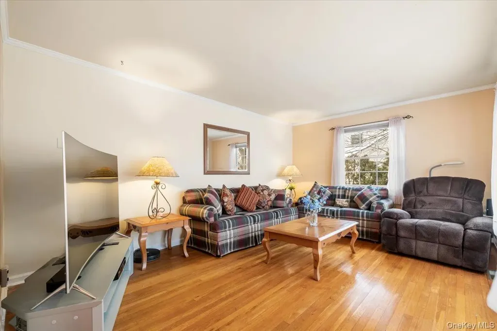 149 Hilburn Road Scarsdale NY 10583