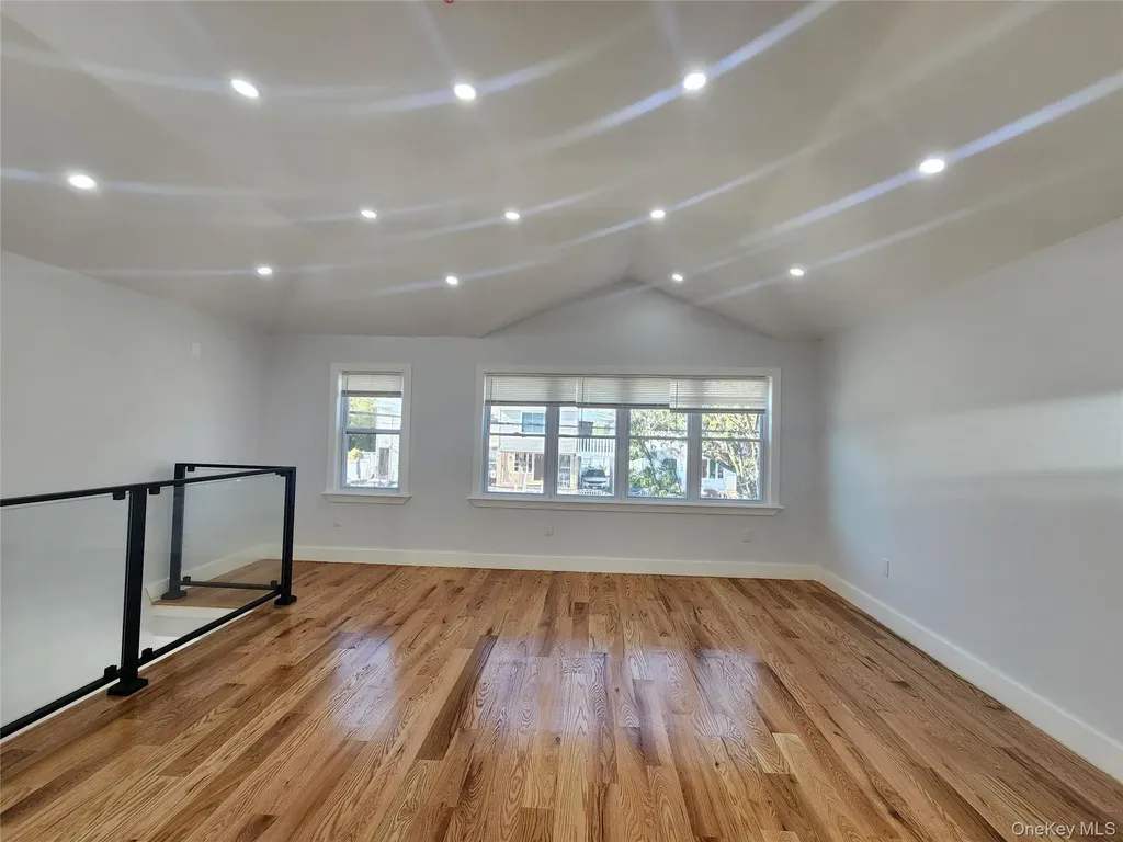 330 Taylor Avenue Bronx NY 10473