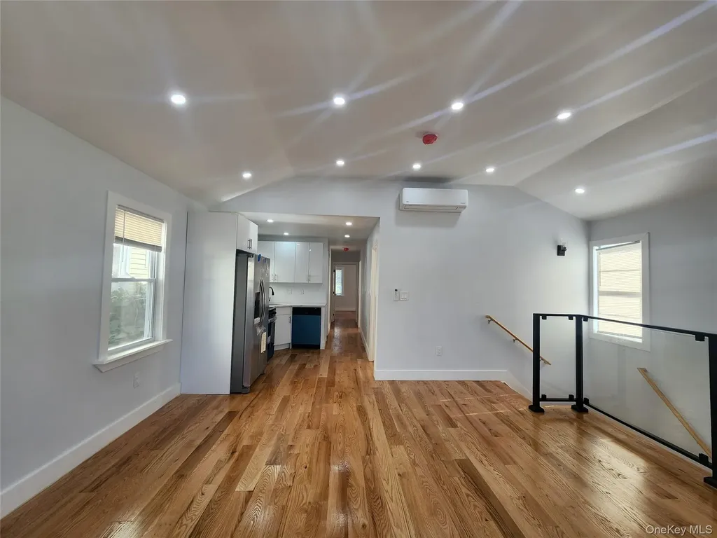330 Taylor Avenue Bronx NY 10473
