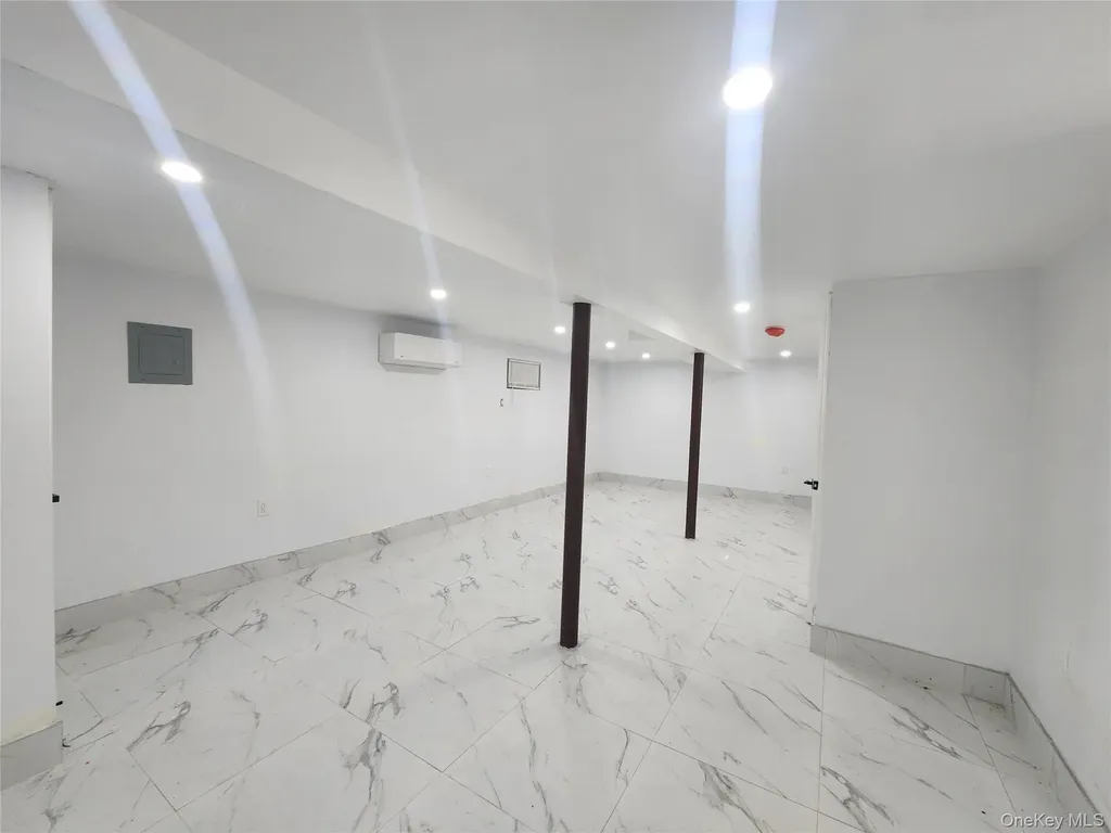 330 Taylor Avenue Bronx NY 10473