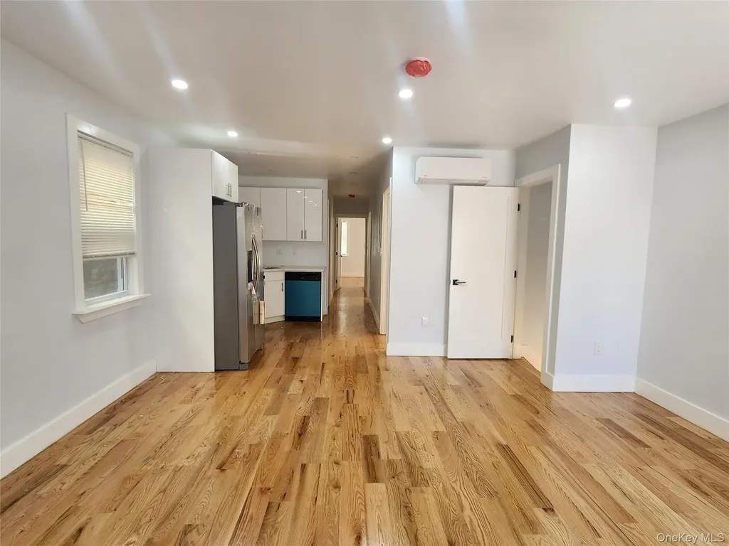 330 Taylor Avenue Bronx NY 10473