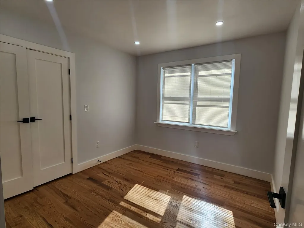 330 Taylor Avenue Bronx NY 10473