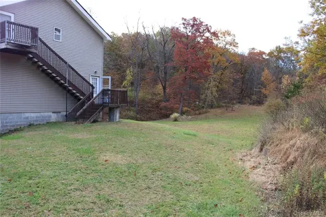 400 Round Lake Road Rhinebeck NY 12572