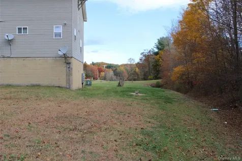 400 Round Lake Road Rhinebeck NY 12572