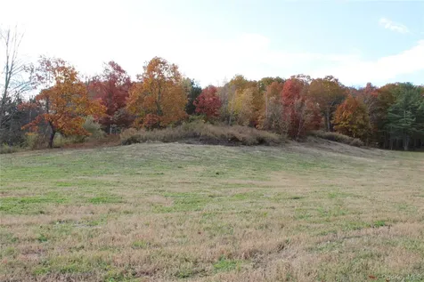 400 Round Lake Road Rhinebeck NY 12572