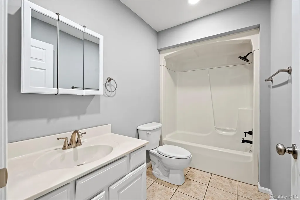 11A Grand Avenue Yaphank NY 11980