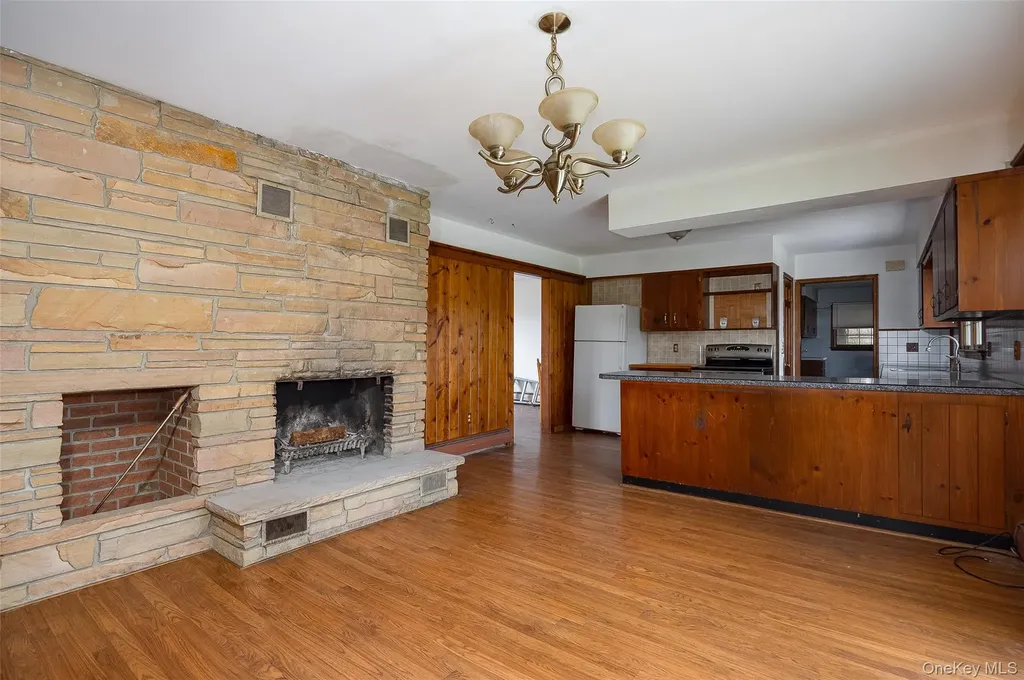 1 Peach Road Poughkeepsie NY 12601