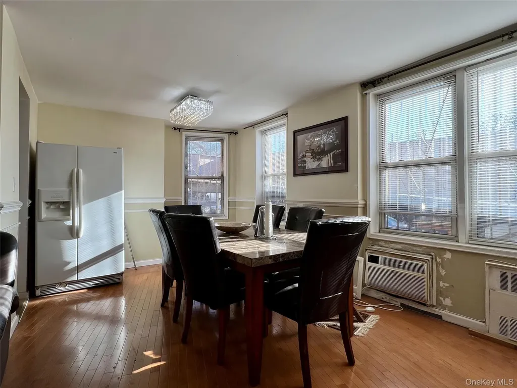 86-16 60th Avenue Elmhurst NY 11373